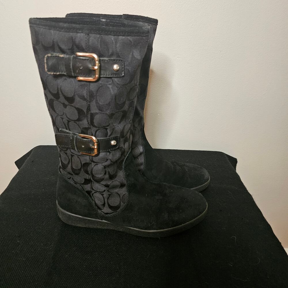 Coach Tinah boots signature logo canvas suede upper with buckle accents. Size 8